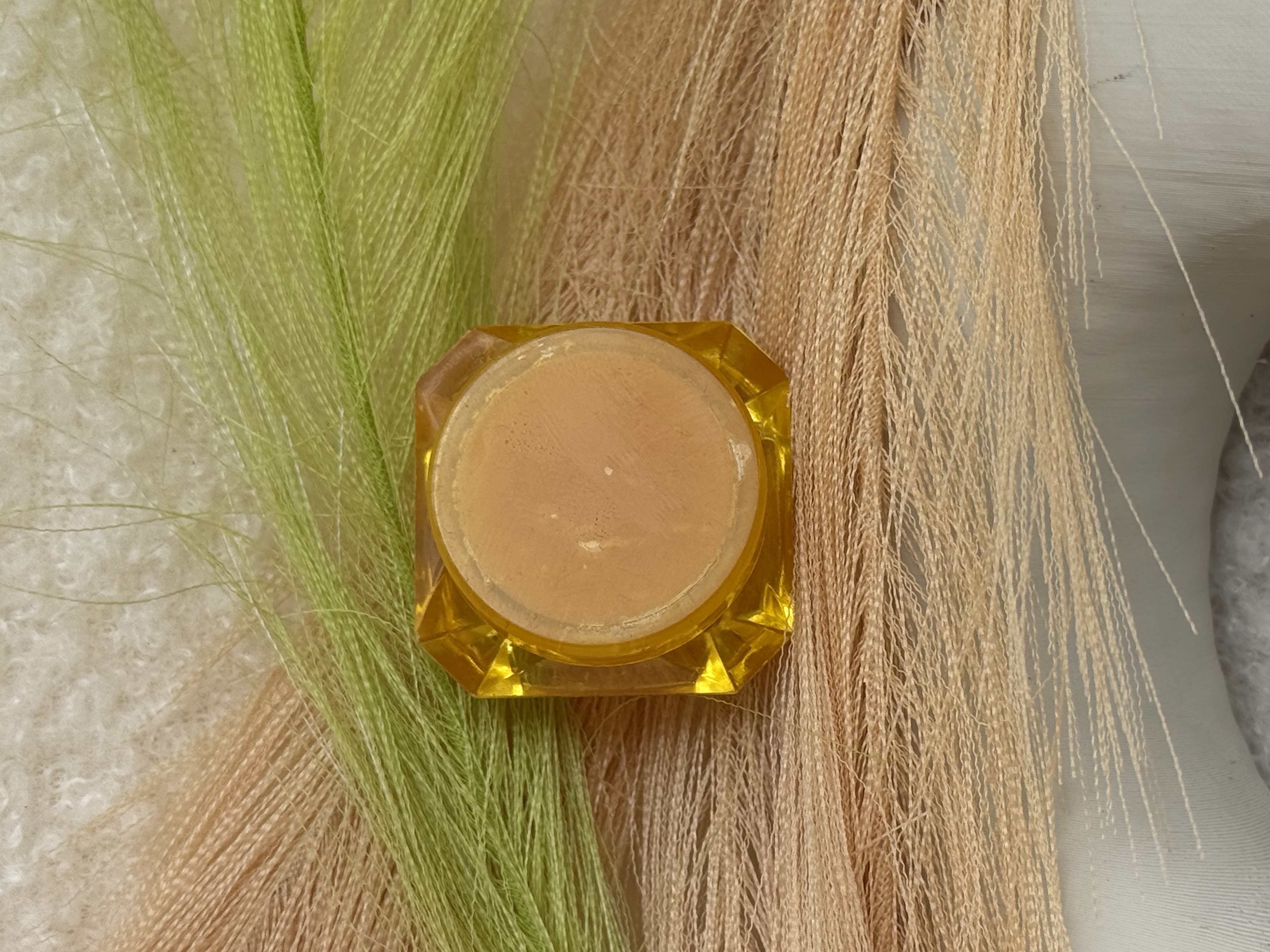 Attraction and seduction hair cream 